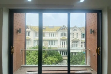 Cửa Nhôm Xingfa Cao Cấp | Thi Công Uy Tín Tại TP.HCM