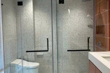 Vách kính cường lực ở thành phố, Bình Tân, Bình Chánh chất lượng
