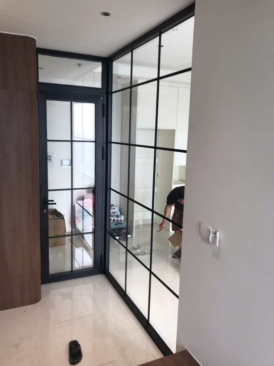 Nhôm kính cường lực dán (tempered laminated glass)